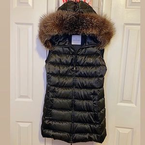 NEW GORG | Moncler mid-length down Vest | fox fur trim on hood in pewter/grey